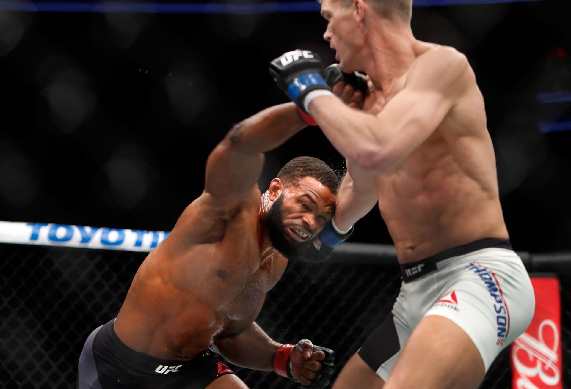 Tyron Woodley&#039;s fight with Stephen Thompson was filled with inactivity