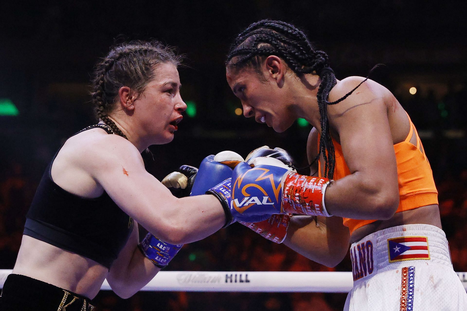 Katie Taylor vs. Amanda Serrano