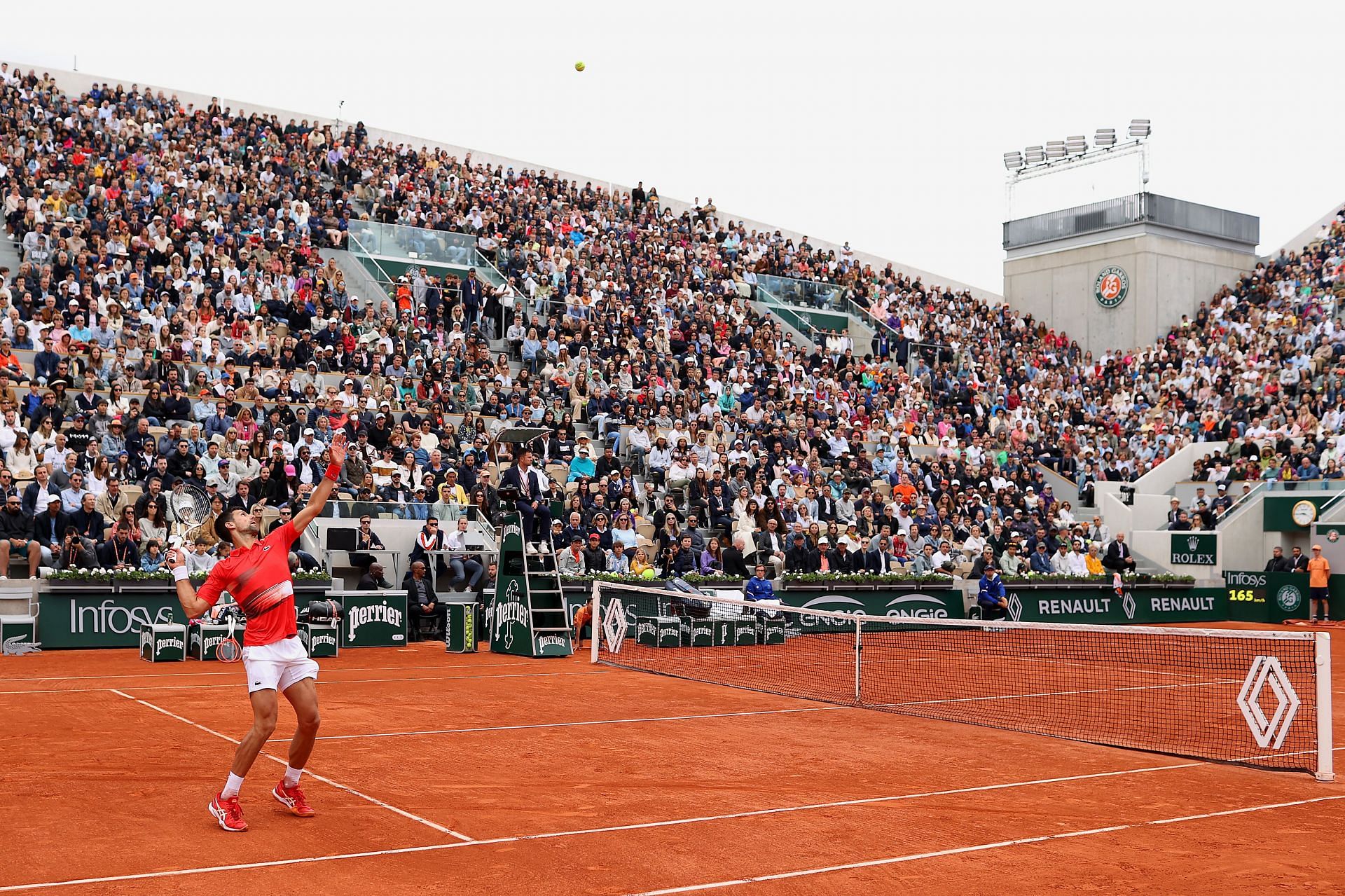 Djokovic in action at the 2022 French Open - Fourth round