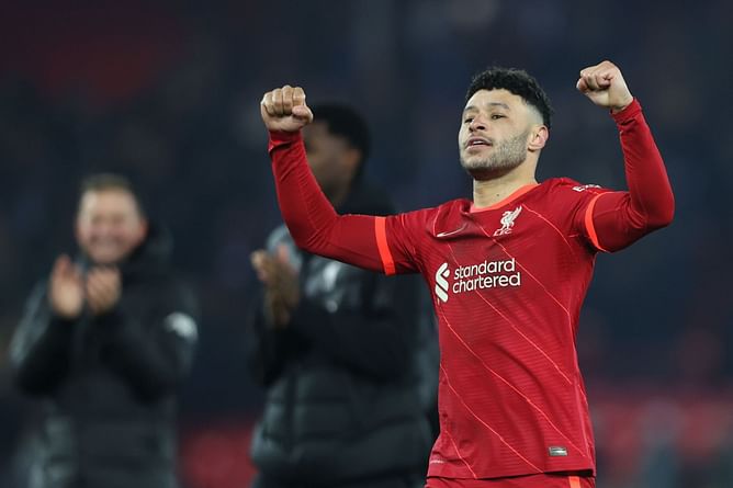 Three potential destinations for Alex Oxlade-Chamberlain this summer