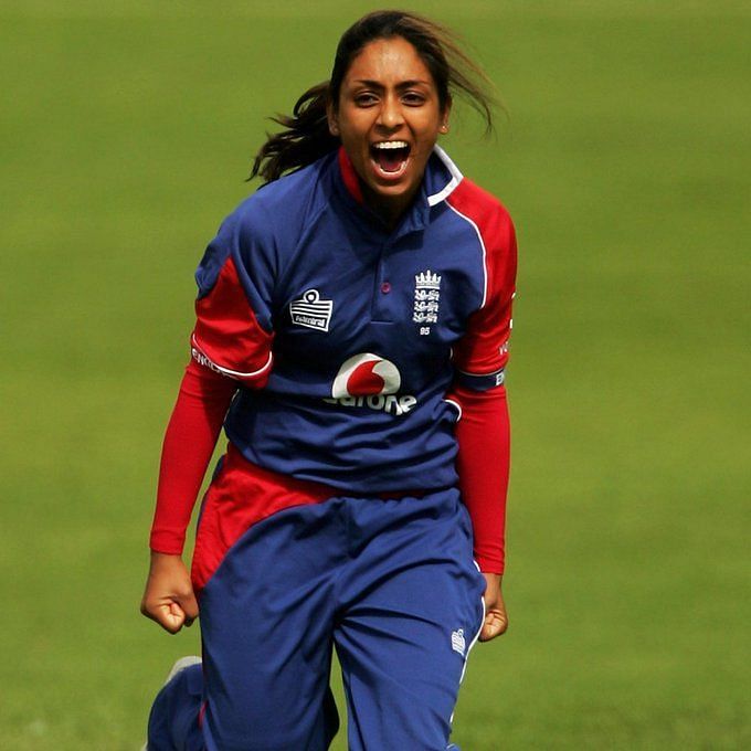 Isa Guha Cricket Stats Player Profile isa-guha-cricket-stats-player-profile