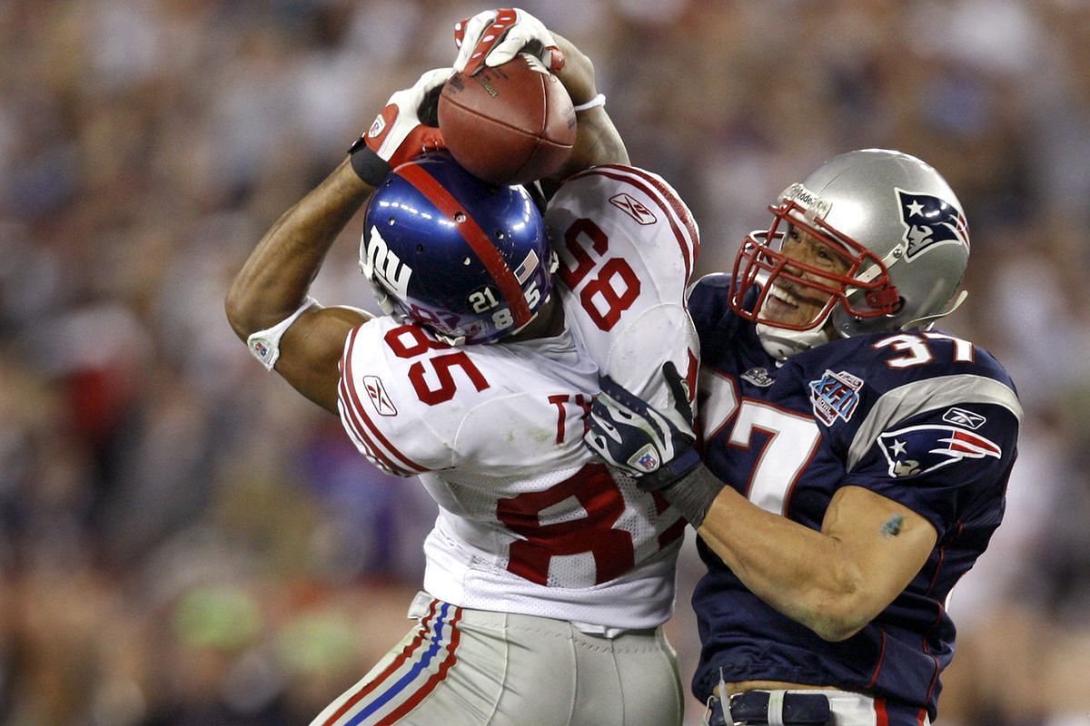 Super Bowl XLII: Eli Manning, Giants stun perfect Patriots