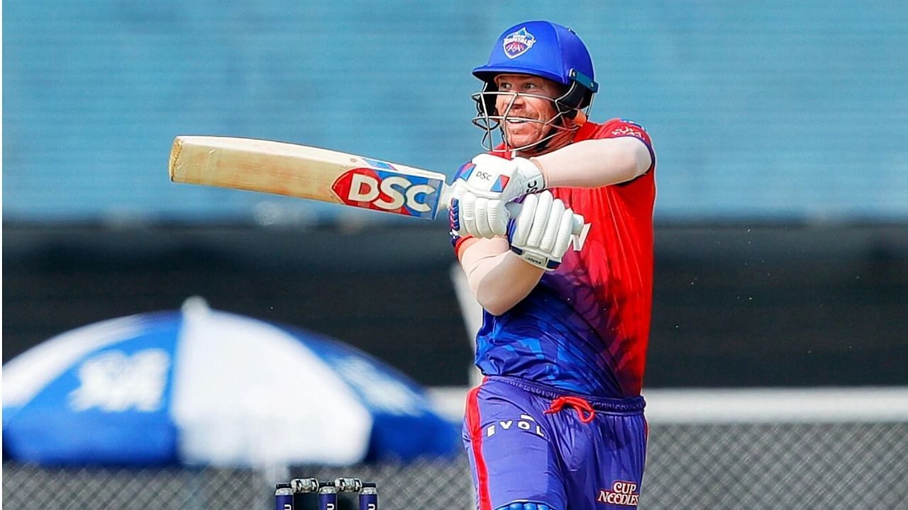 डेविड वॉर्नर आईपीएल 2022 में बल्ले के साथ अच्छा करने में कामयाब रहे 