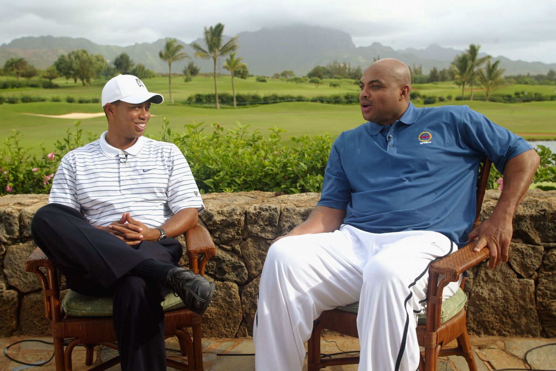 Tiger Woods (left) and Charles Barkley at the 2002 PGA Grand Slam of Golf