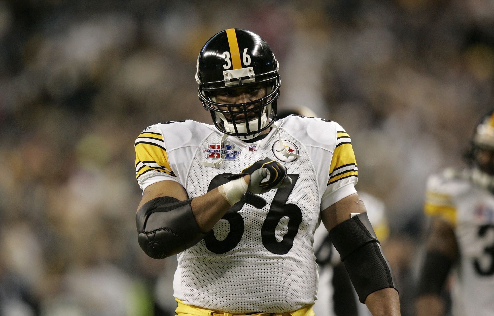 Jerome Bettis prepares to enter NFL Hall of Fame after hearing even better  news – San Bernardino Sun