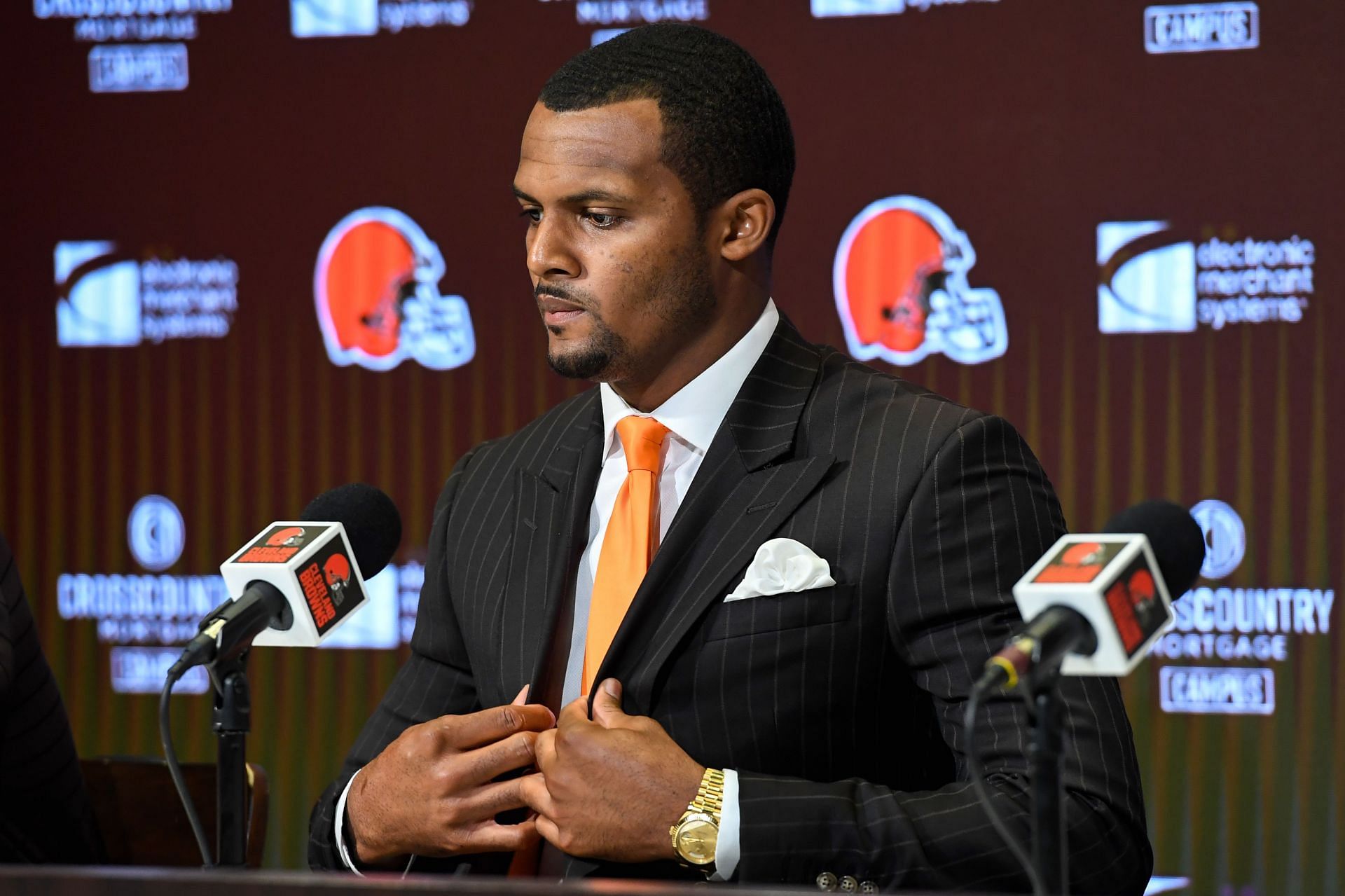 Cleveland Browns quarterback Deshaun Watson addressing the media