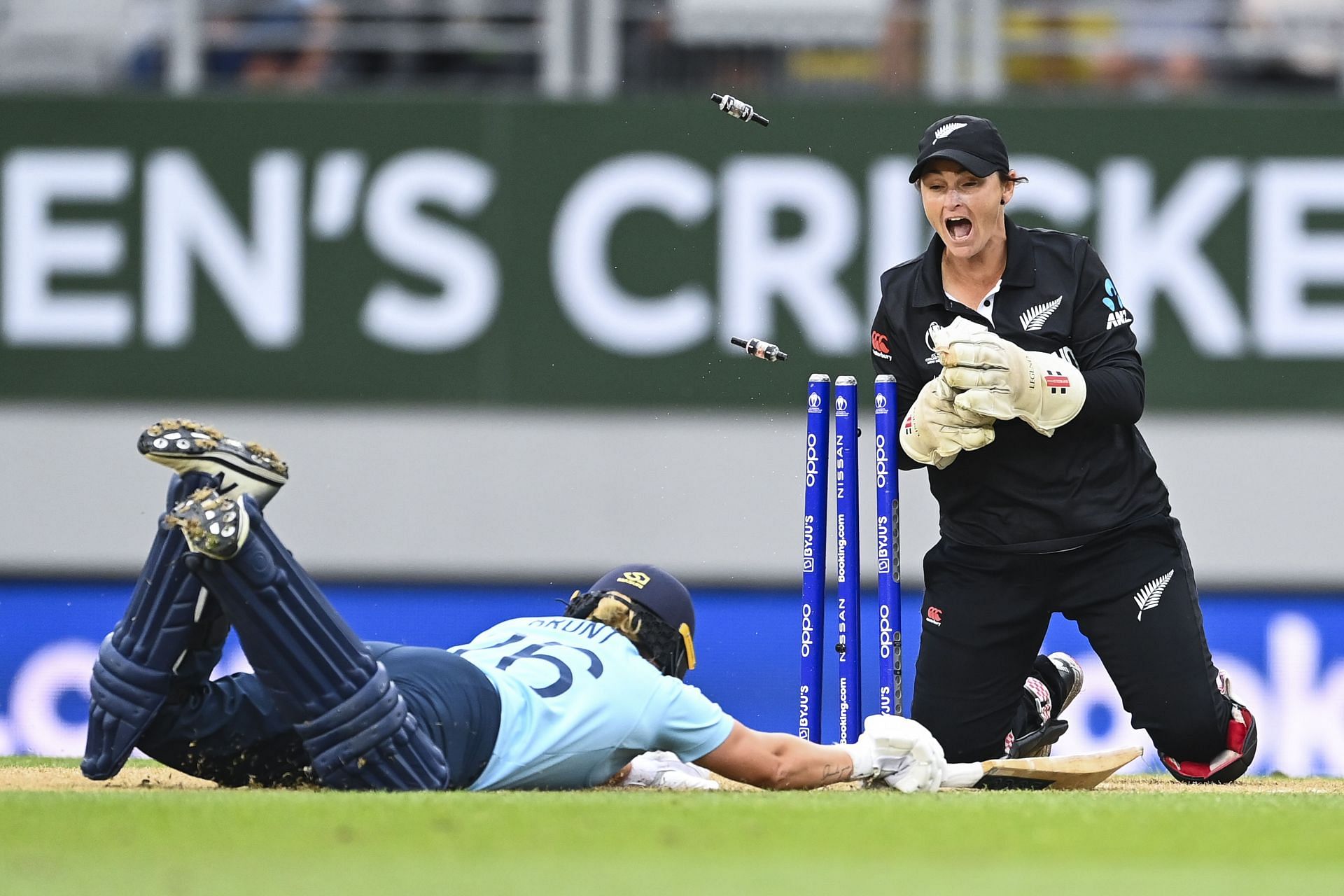 New Zealand v England - 2022 ICC Women&#039;s Cricket World Cup