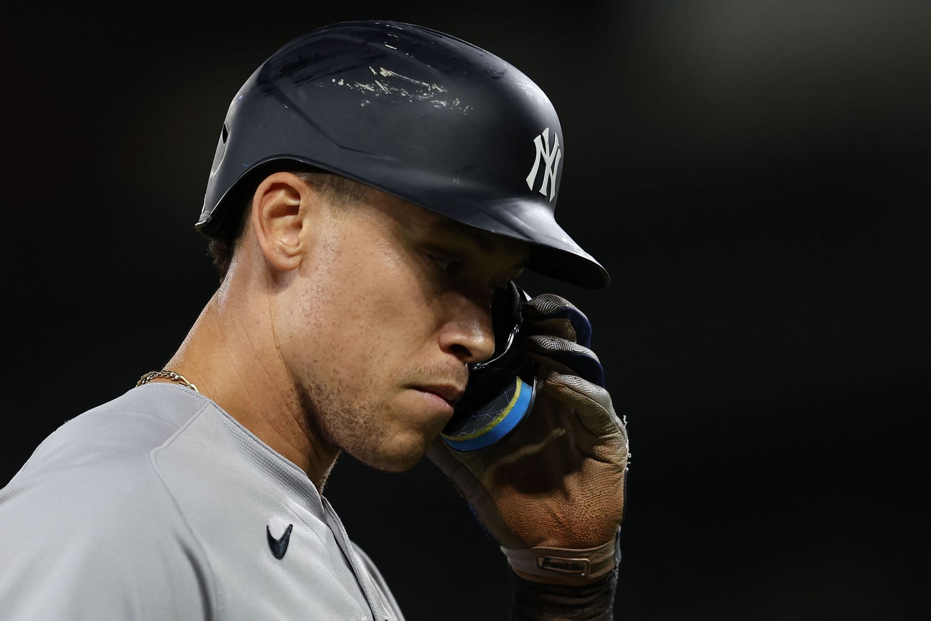 Under Armour negotiating long-term extension with Yankees' Aaron Judge