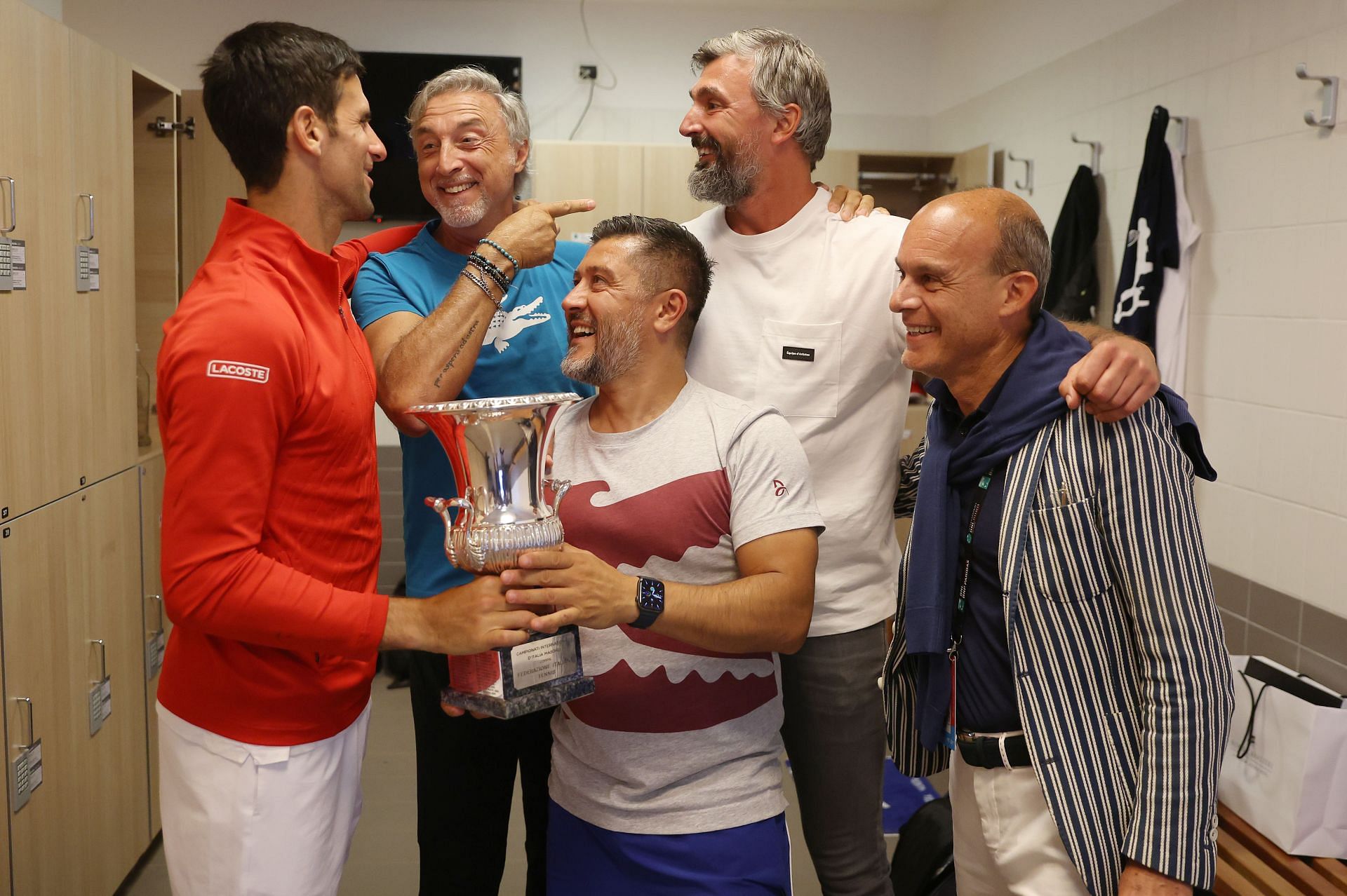 Djokovic with his team after the win in Rome