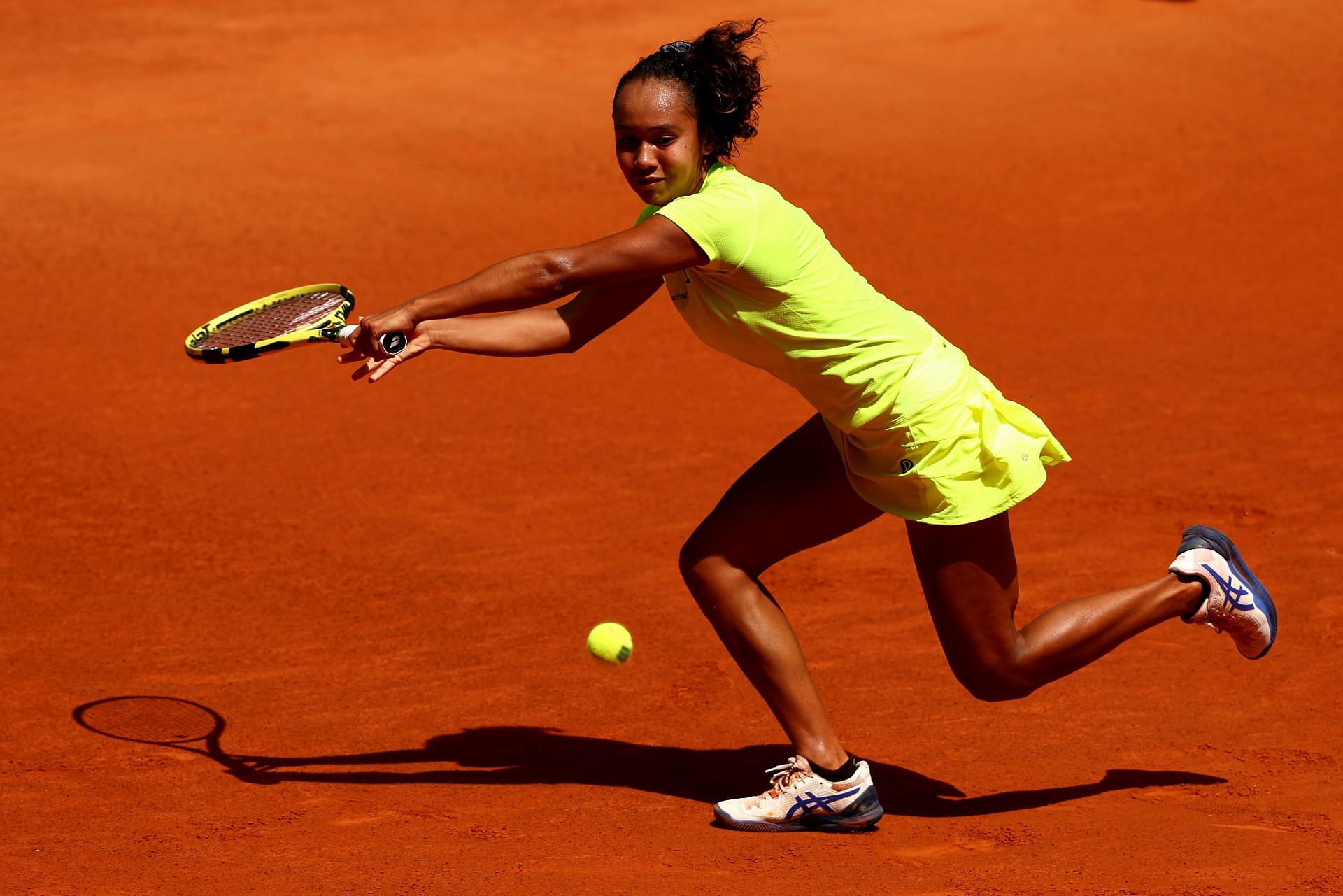 Leylah Fernandez at the 2022 Mutua Madrid Open.