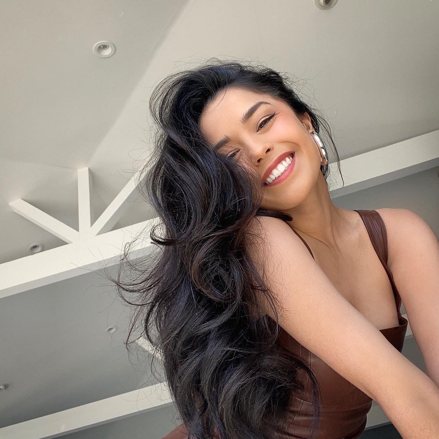 On Twitter, Valkyrae let her fans know they shouldn&#039;t hesitate to say hi if they see her in public (Image via Twitter)