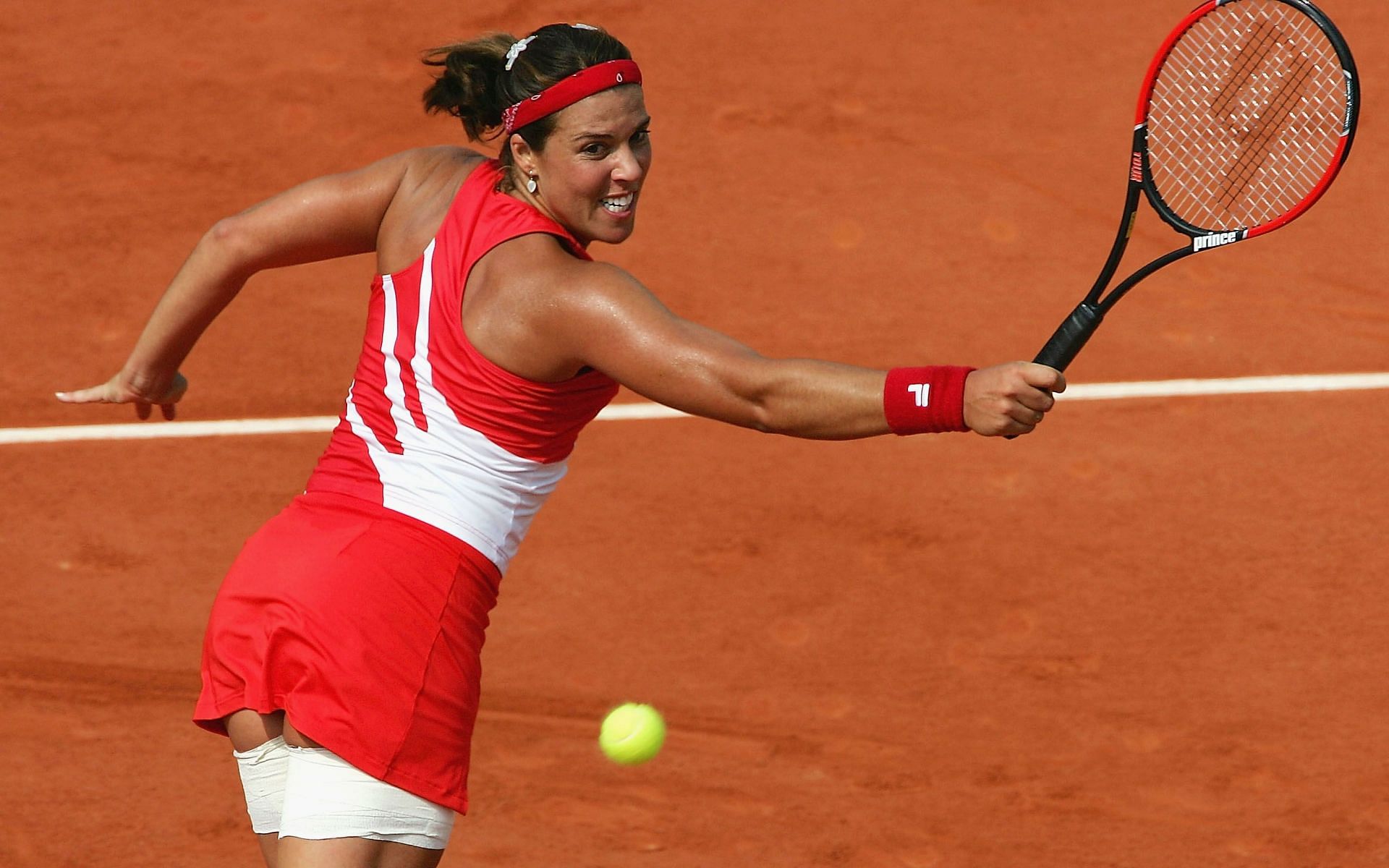 Jennifer Capriati won her only Roland Garros title in 2001