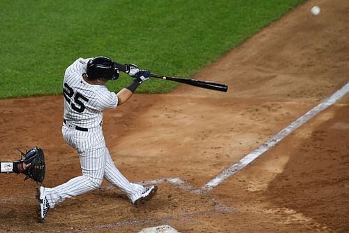 Gleyber Torres hitting a homer to the short porch