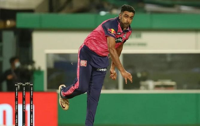 "He is a problem for RR on flat tracks" - Sanjay Manjrekar on Ravichandran Ashwin's bowling in IPL 2022