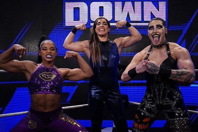 Victoria Gonzalez (Raquel Rodriguez), Bianca Belair, Rhea Ripley