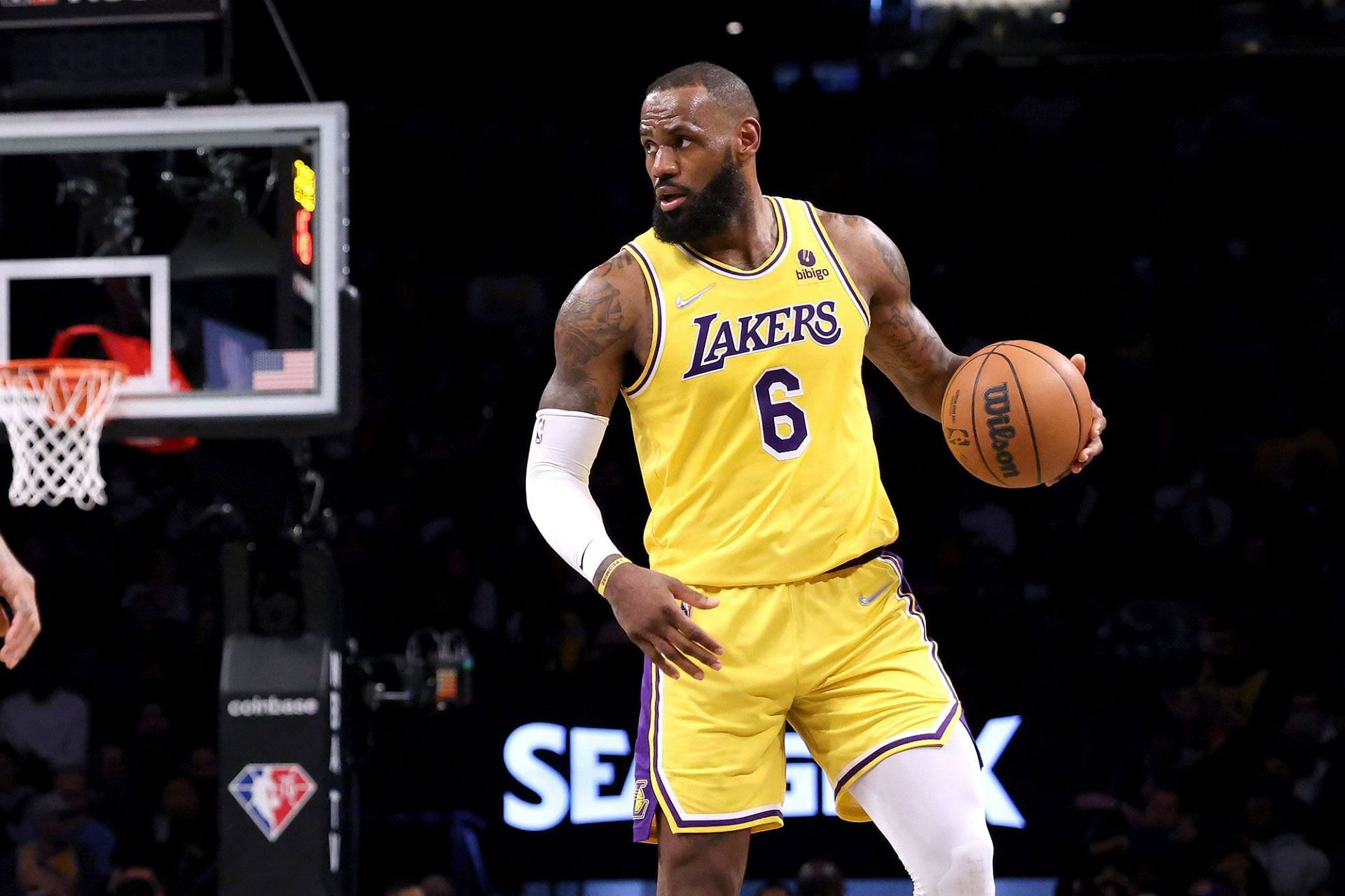 LeBron James could sign an extension if he sees the potential of another Lakers championship in the next two or three years. [Photo: New York Post]