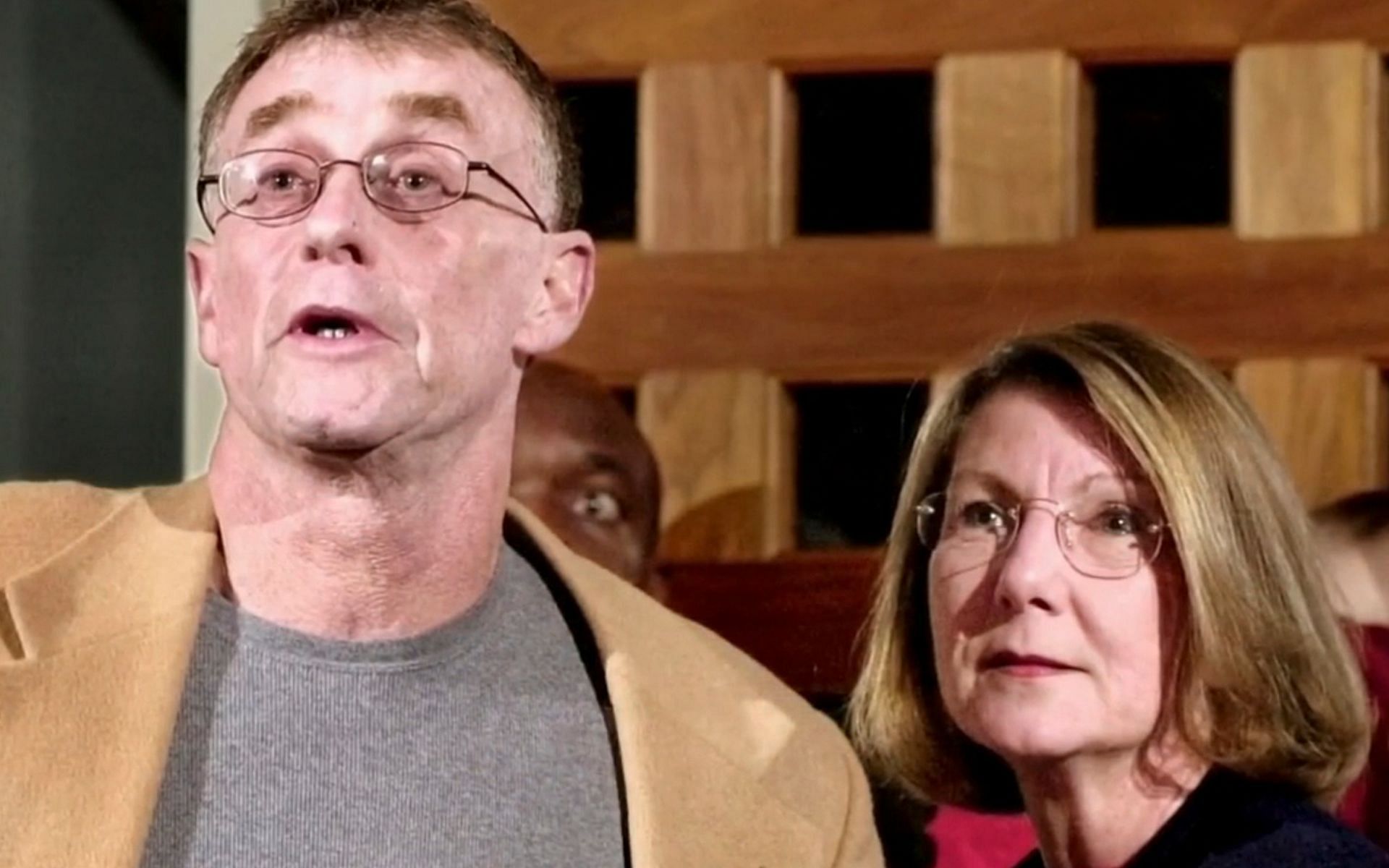 Michael Peterson and his wife Kathleen (Image via Raleigh News and Observer)