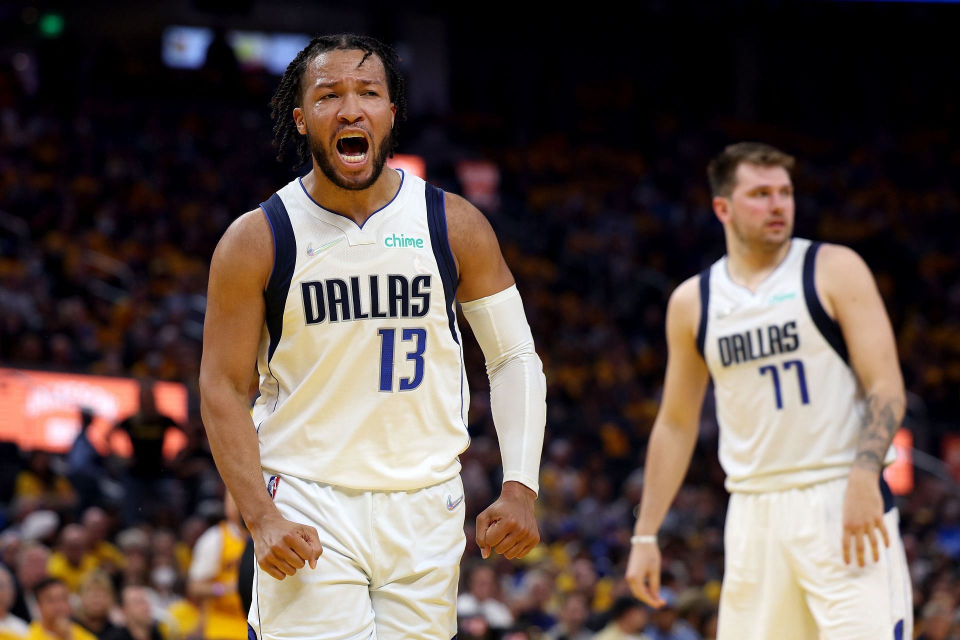 Jalen Brunson (#13) needs to get going early for the Dallas Mavericks in Game Two 