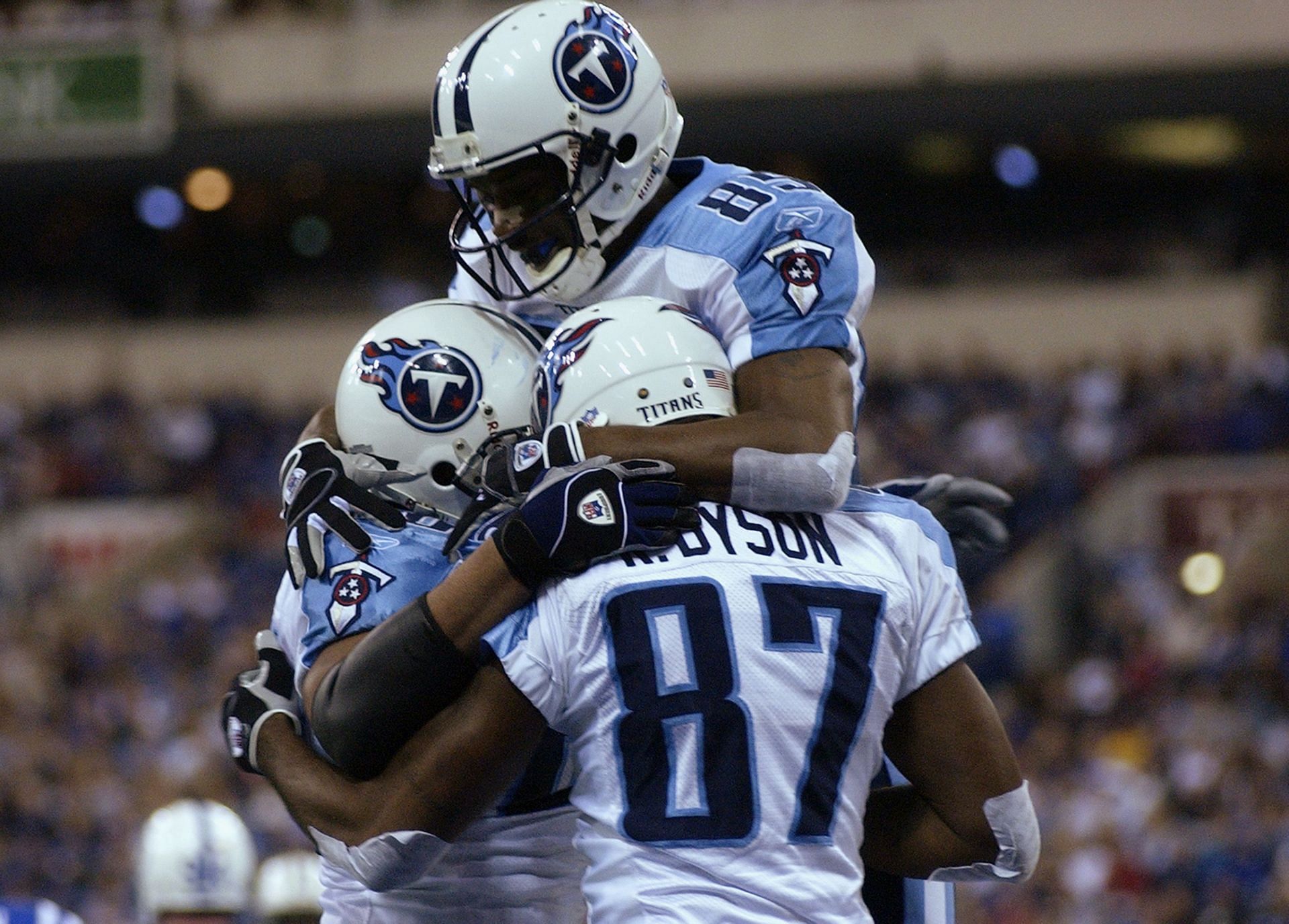 Tennessee Titans players celebrate a touchdown