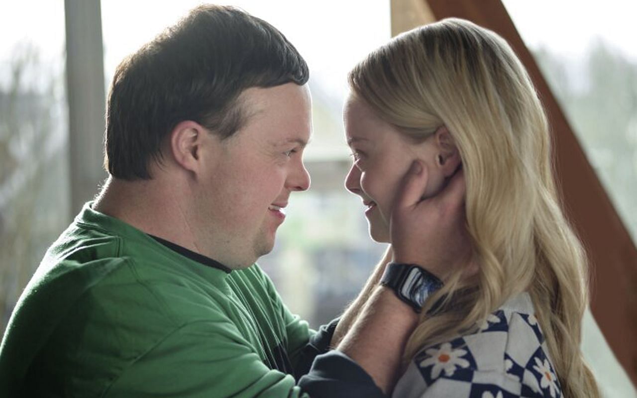 David DeSanctis and Lily D. Moore in Colour My World with Love. (Image via Hallmark)