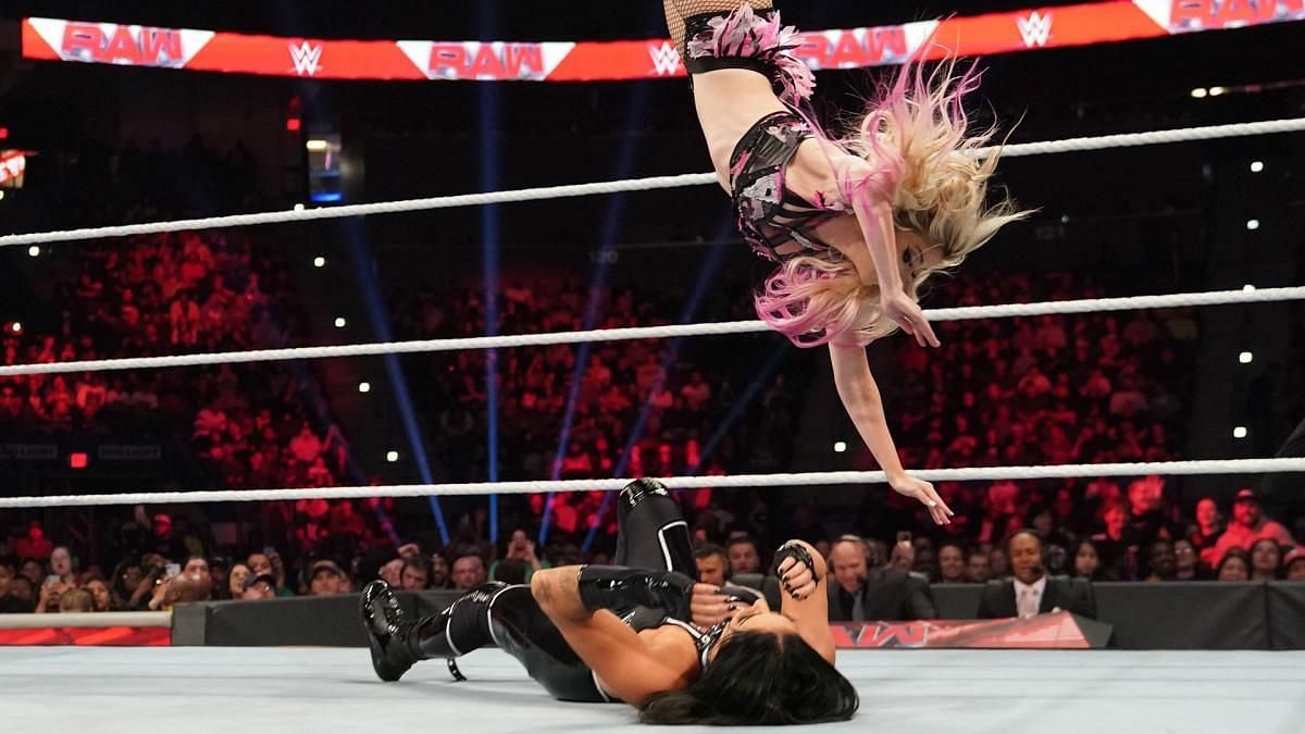 Alexa Bliss performing Twisted Bliss on Sonya Deville