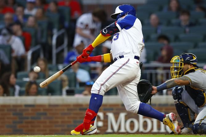 "Ronald Acuna Jr. to dead center from his damn a**"- MLB analyst posts a hilarious tweet after Ronald Acuna Jr. hits a beautiful moonshot home run