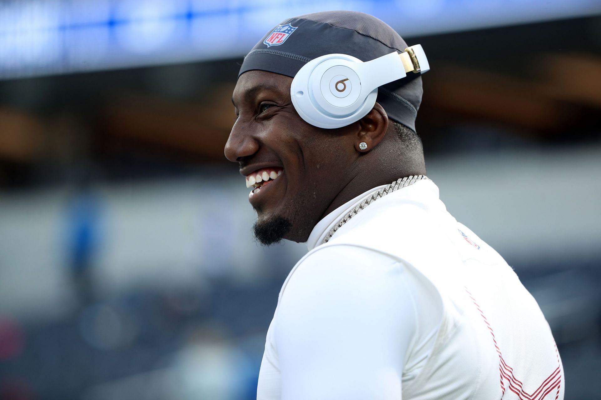 San Francisco 49ers wide receiver Deebo Samuel wishes for a trade away from the West Coast