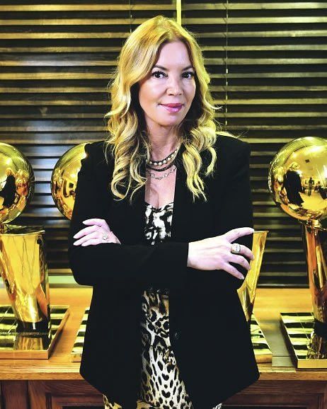 Bailey LA Kings on X: Huge thanks to @JeanieBuss and the @Lakers