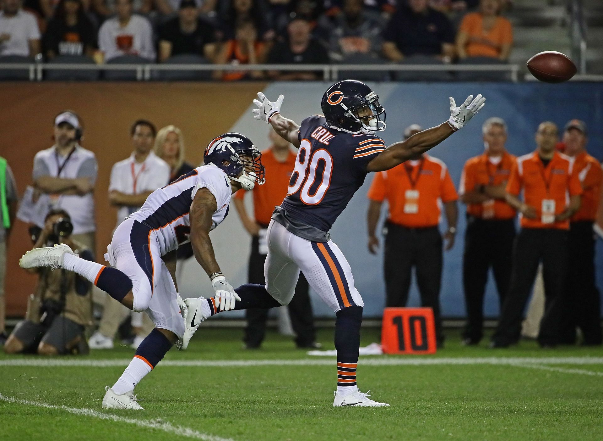 Langley in action for the Denver Broncos v Chicago Bears