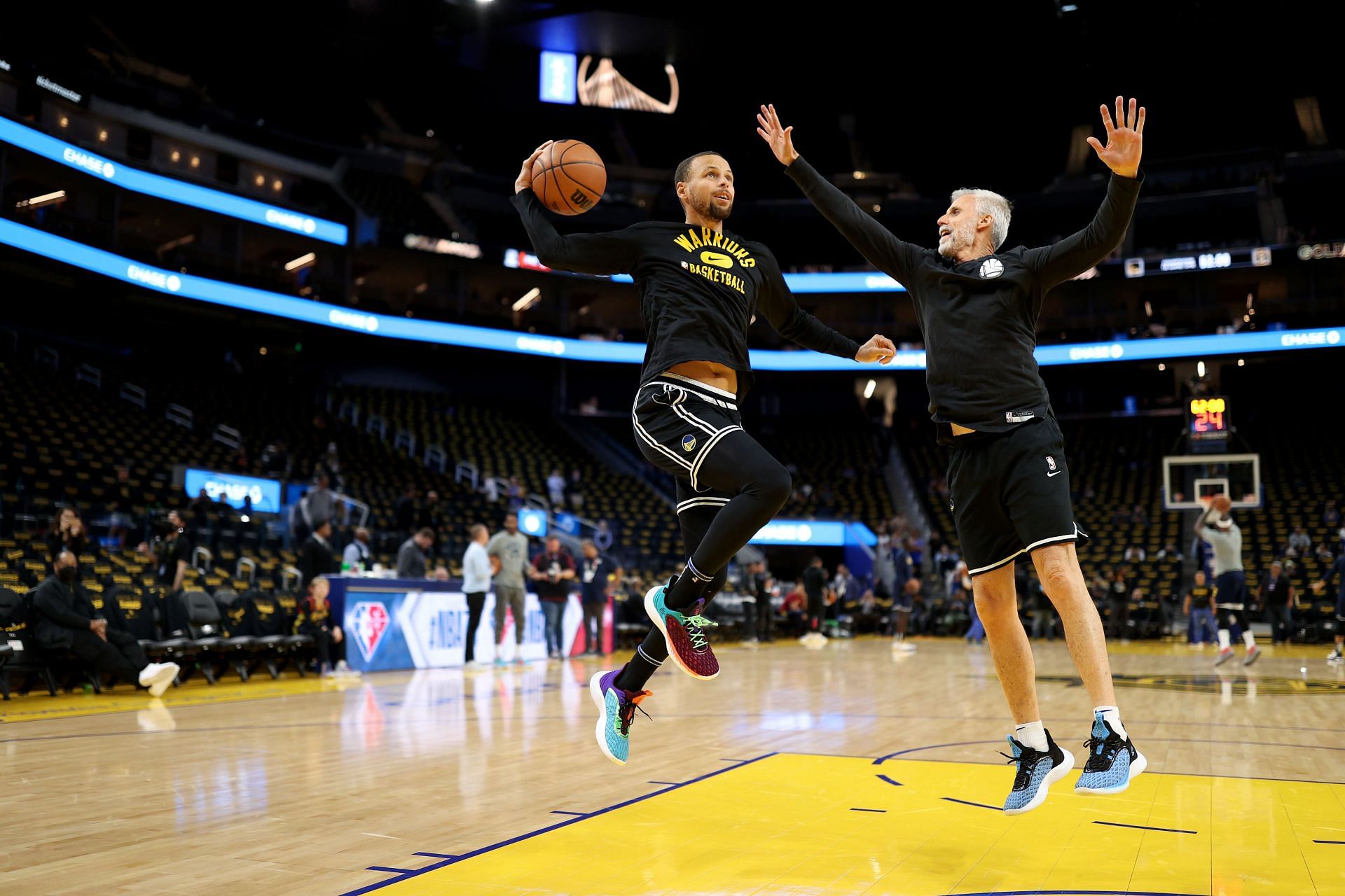Steph Curry warms up ahead of a playoff game