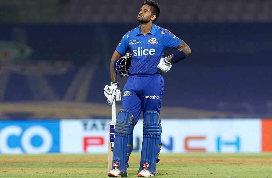 सूर्यकुमार यादव को आईपीएल में खेलते हुए चोट लगी है 