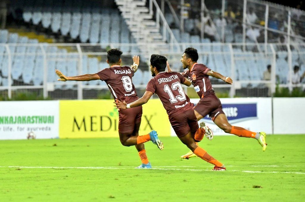 Gokulam Kerala FC players celebrating their goal against Mohammedan SC. (Image Courtesy: Twitter/ILeagueOfficial)