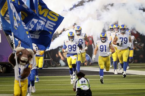 Aaron Donald and the Los Angeles Rams take the field