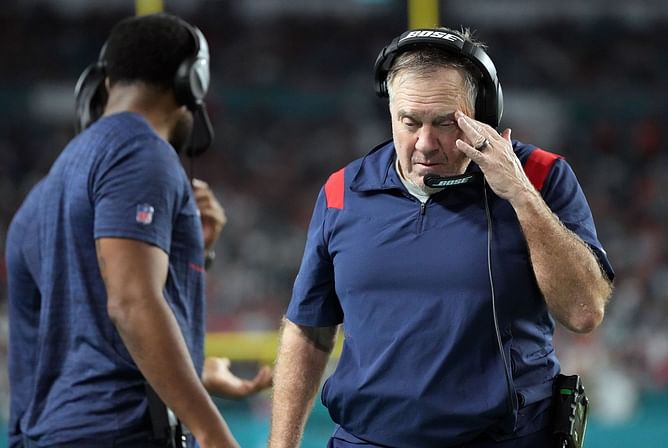 "He can't fire anybody" - Mike Florio believes Patriots HC Bill Belichick's situation has become over complicated