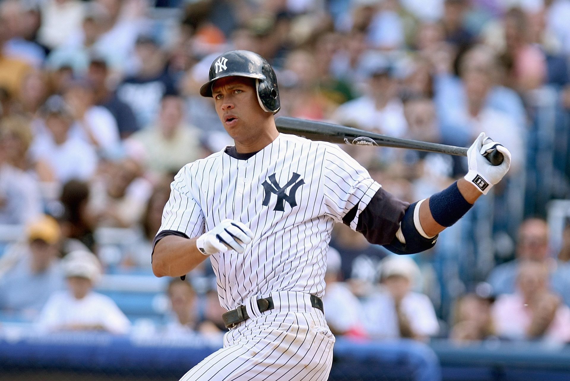 Alex Rodriguez showcases the bat he used throughout his legendary career in  the MLB - “Louisville Slugger, the moneymaker” 