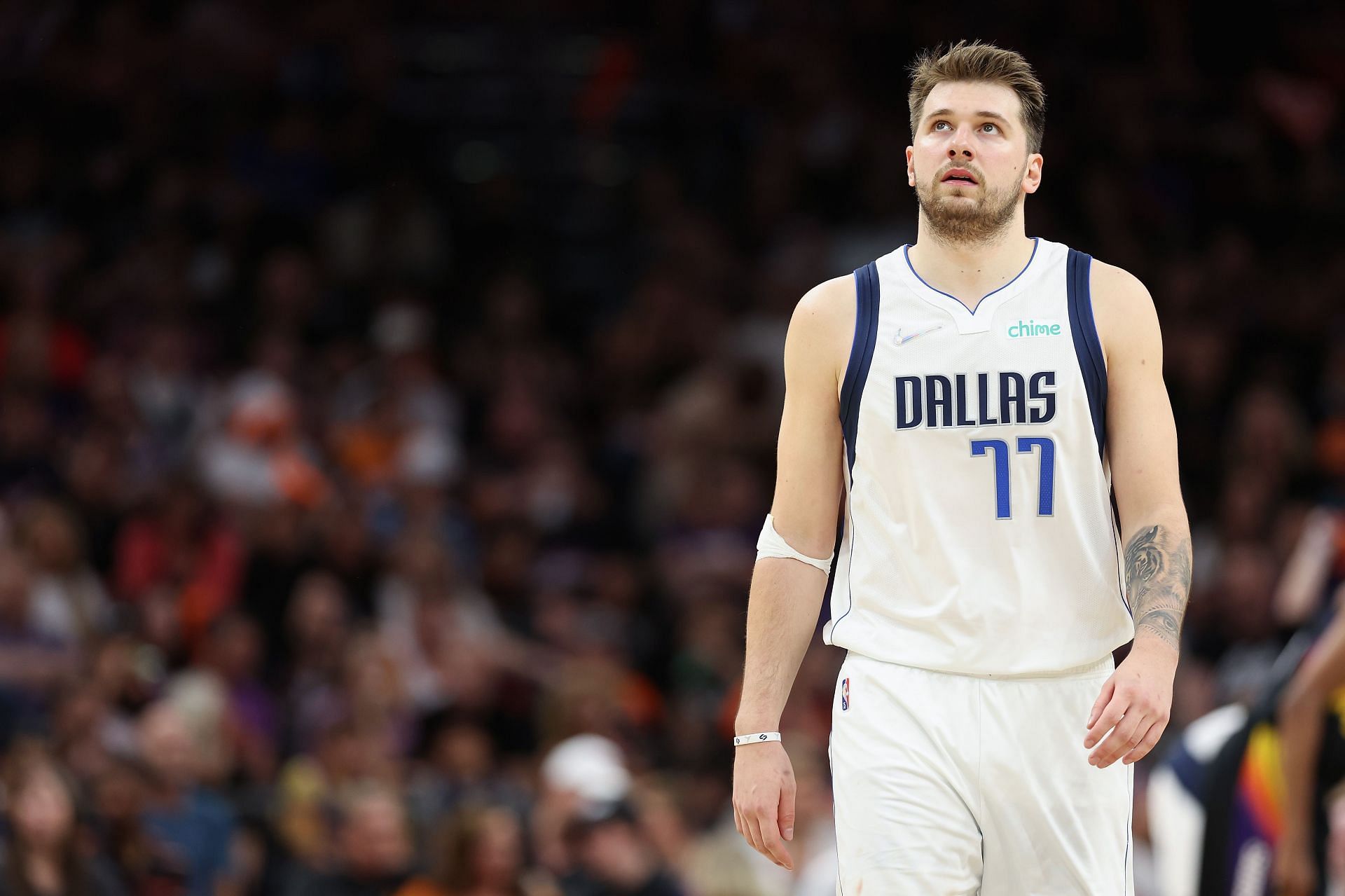 Dallas Mavericks vs. Phoenix Suns &mdash; Game 2