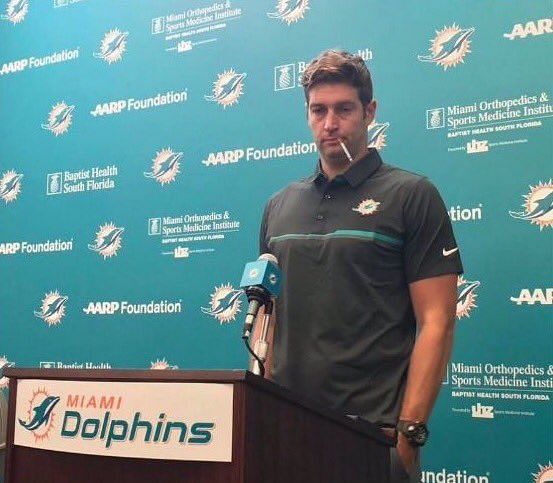 Jay Cutler Conned NFL Teams Out of $127 Million as a Fake Franchise QB
