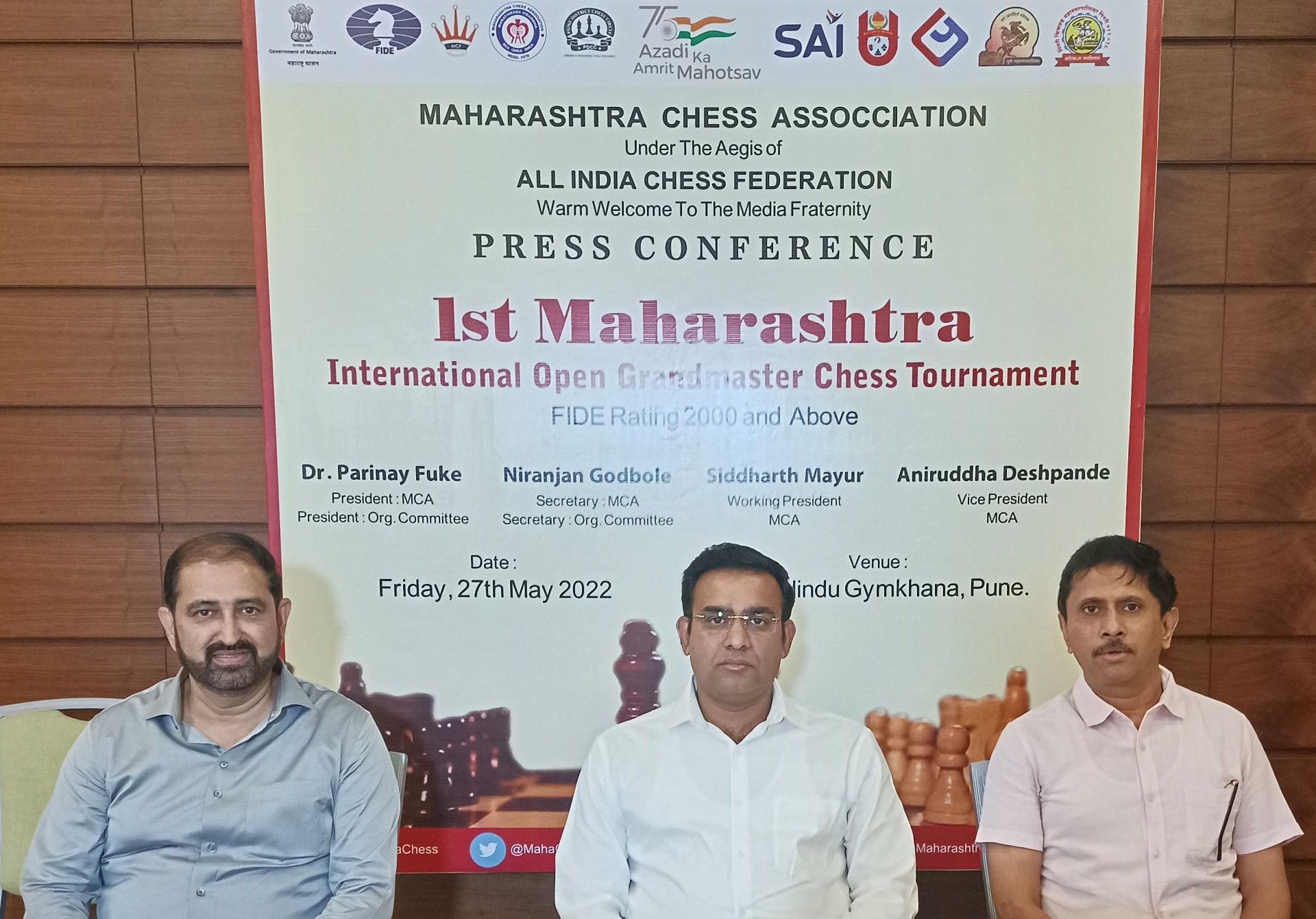 Maharashtra Chess Association president Parinay Fuke (C) and MCA Senior Vice-President Aniruddha Deshpande making announcement of international chess tournaments in Pune. (Pic credit: MCA)