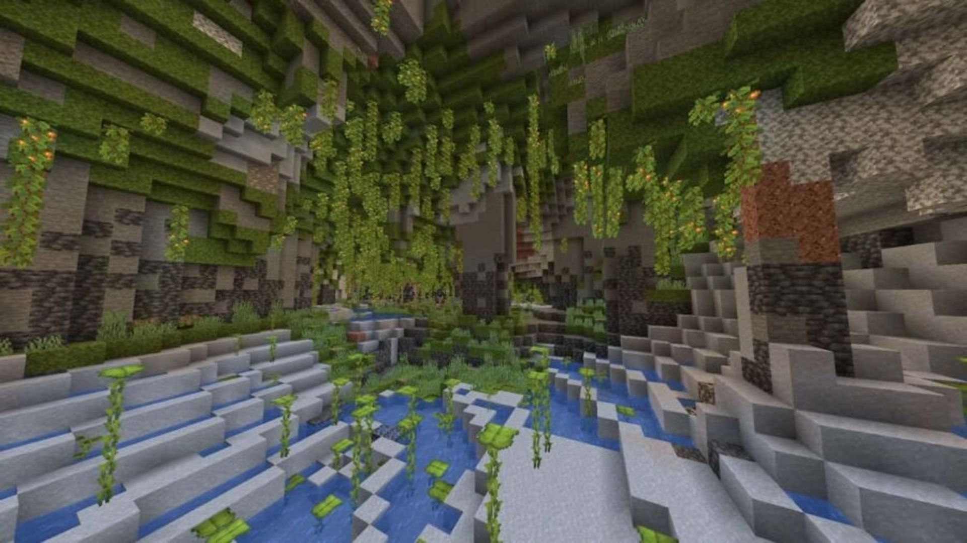 This lush cave connects two of its kind into a mega-structure (Image via Mojang)