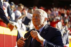 Police report reveals whether or not Jerry Jones was at fault for recent car crash