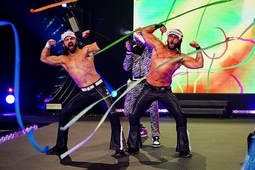 Matt and Nick Jackson (The Young Bucks) doing their signature pose