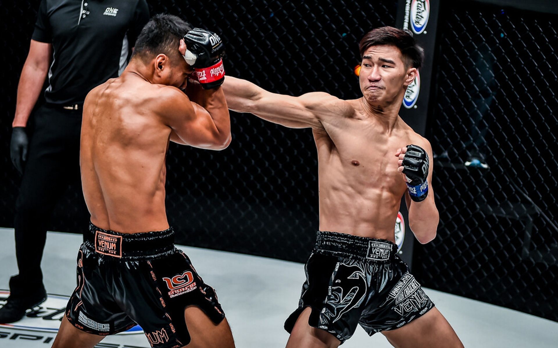 Tawanchai PK.Saenchai will headline ONE 158 on June 3 | [Photo: ONE Championship]