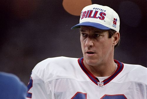 Buffalo Bills quarterback Jim Kelly