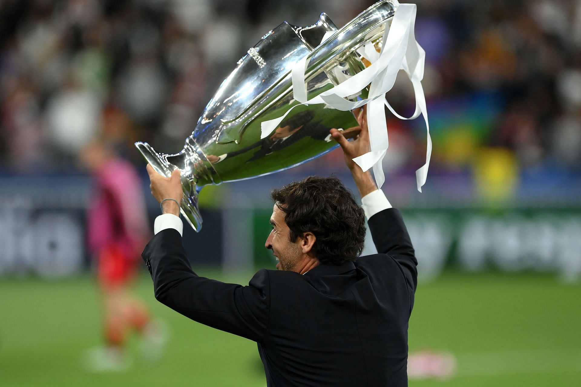 Raul brought the trophy for Los Blancos to lift.