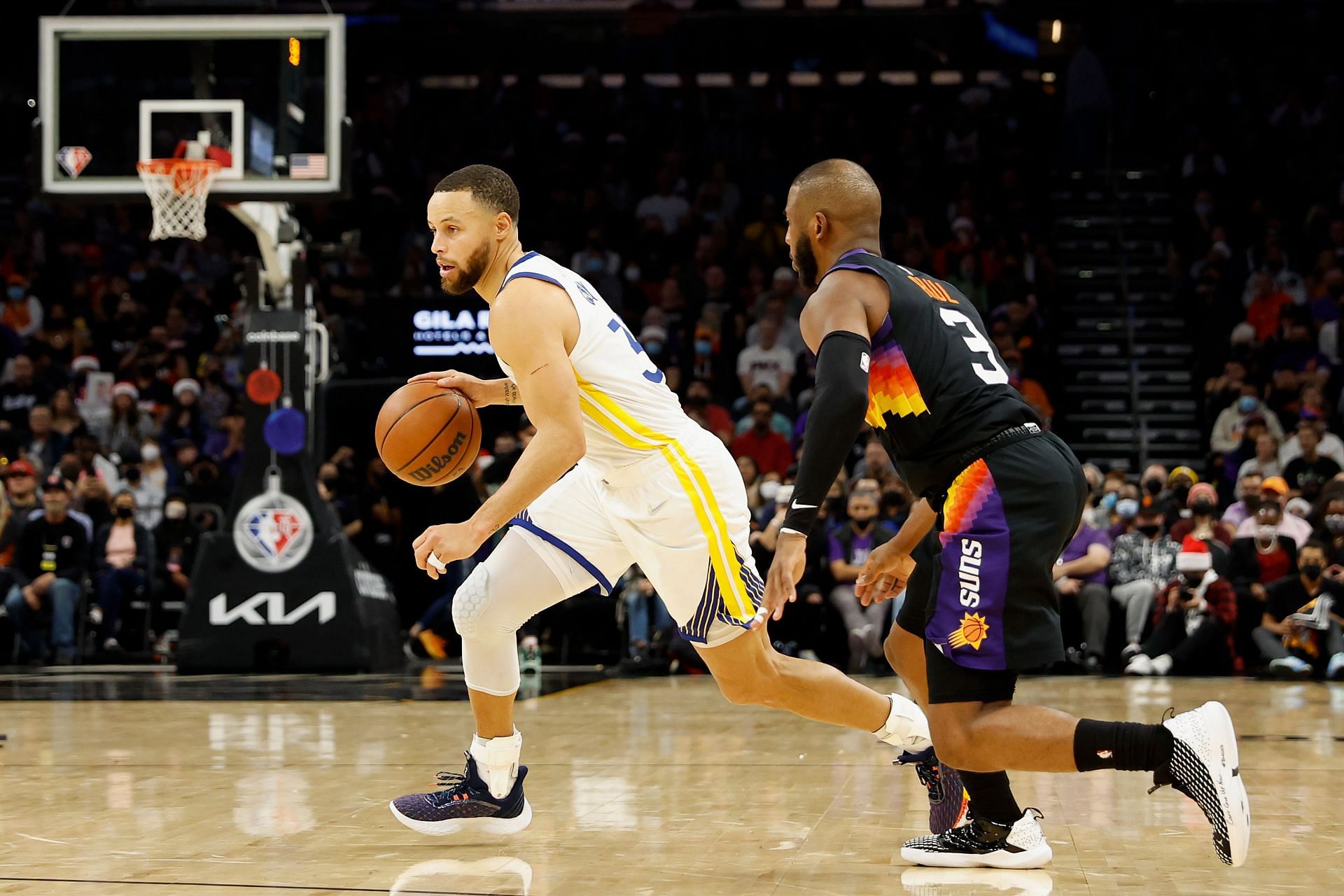 Stephen Curry, left, and Chris Paul