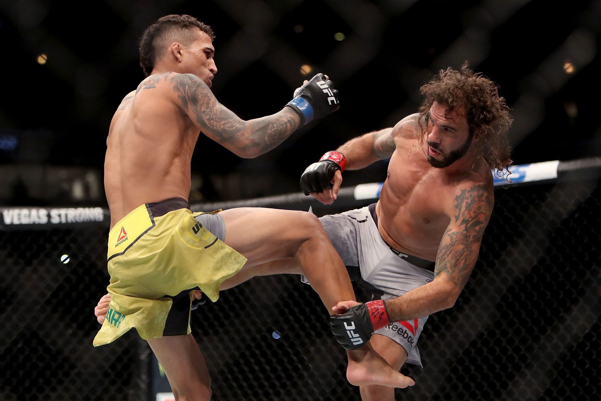 UFC 225: Charles Oliveira vs. Clay Guida