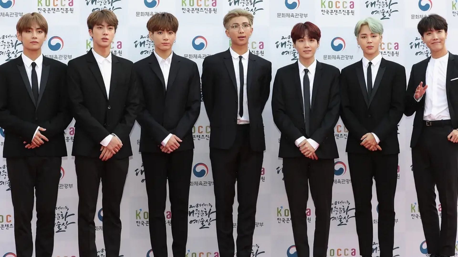 BTS at the 2018 Korean Popular Culture and Arts Awards (Image via Han Myung-Gu/ Getty Images)
