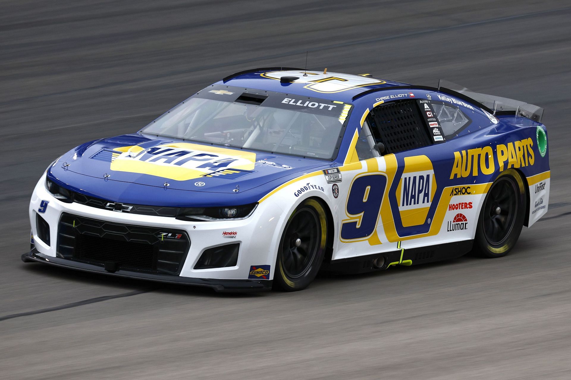 Chase Elliott drives during qualifying for the 2022 NASCAR Cup Series All-Star Race at Texas Motor Speedway in Fort Worth, Texas. (Photo by Jared C. Tilton/Getty Images)
