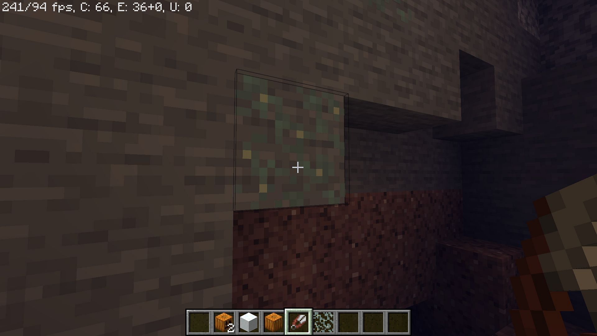 Obtaining glow lichen becomes easy (Image via Minecraft)