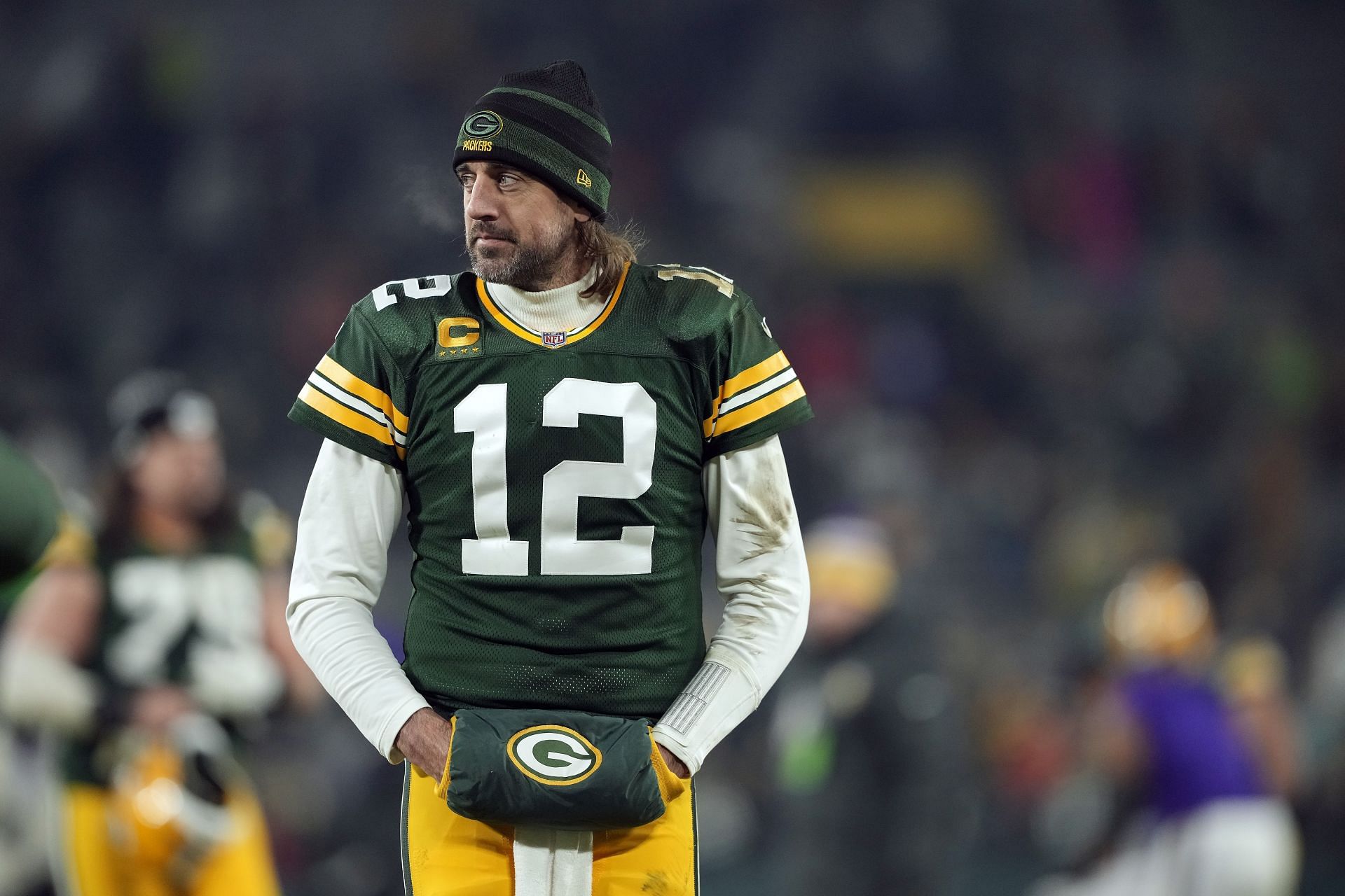 Green Bay Packers quarterback Aaron Rodgers warming up before a game against the Minnesota Vikings